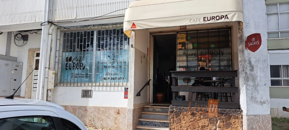 Loja para Venda em Algueirão-Mem Martins Foto 8