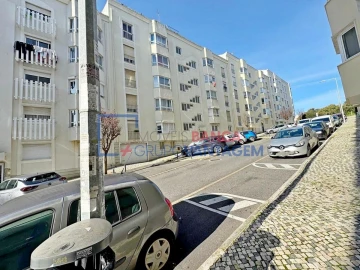 Apartamento T3 para Venda em Rio de Mouro