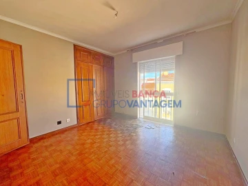 Apartamento T3 para Venda em Rio de Mouro