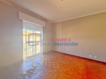 Apartamento T3 para Venda em Rio de Mouro