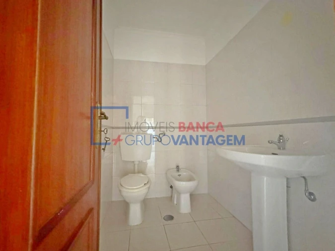 Apartamento T3 para Venda em Rio de Mouro Foto 20