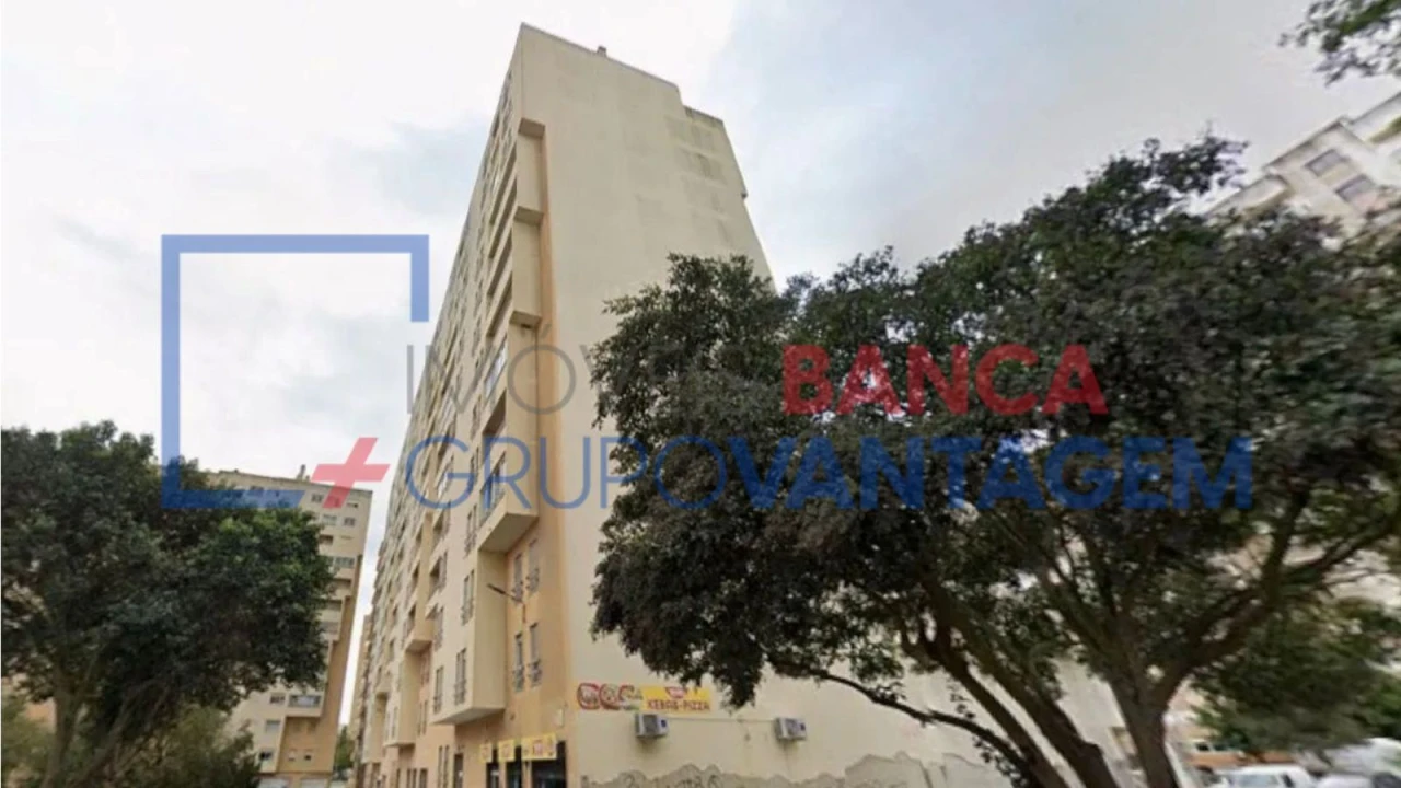 Apartamento T3 para Venda em Carregado e Cadafais Foto 4