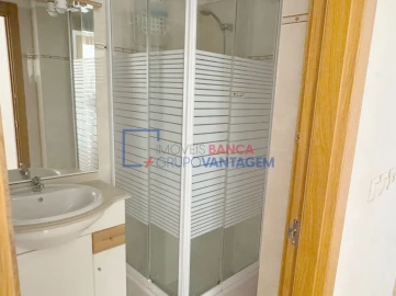 Apartamento T3 para Venda em Carregado e Cadafais