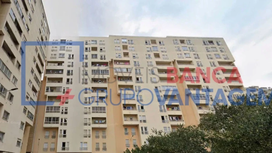 Apartamento T3 para Venda em Carregado e Cadafais Foto 3