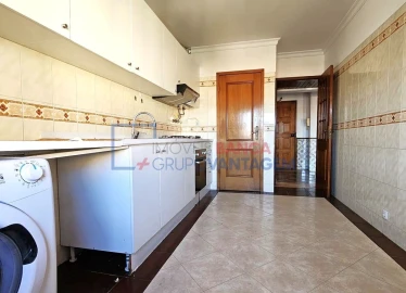 Apartamento T3 para Venda em Algueirão-Mem Martins