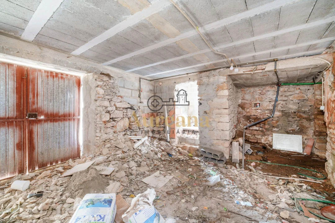 Moradia T2 para Venda em Nossa Senhora das Misericordias Foto 4