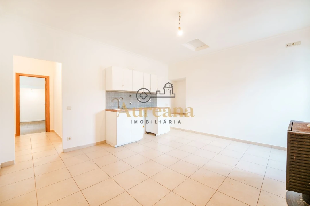 Moradia T2 para Venda em Nossa Senhora das Misericordias Foto 15