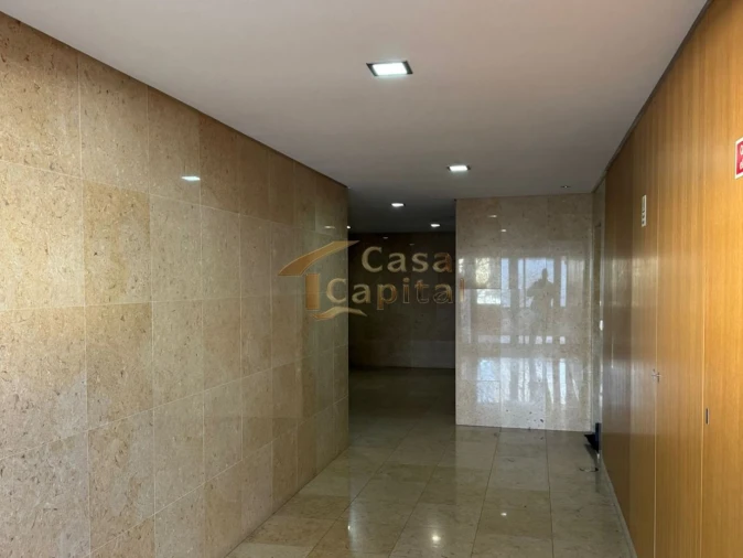 Apartamento T3 para Venda em Arroios Foto 17