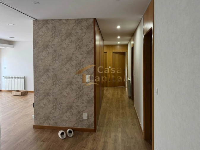 Apartamento T3 para Venda em Arroios Foto 6