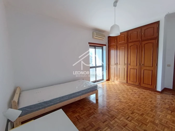 Apartamento T3 para Venda em Castelo Branco Foto 6