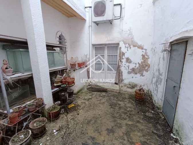 Moradia T10 para Venda em Castelo Branco Foto 34