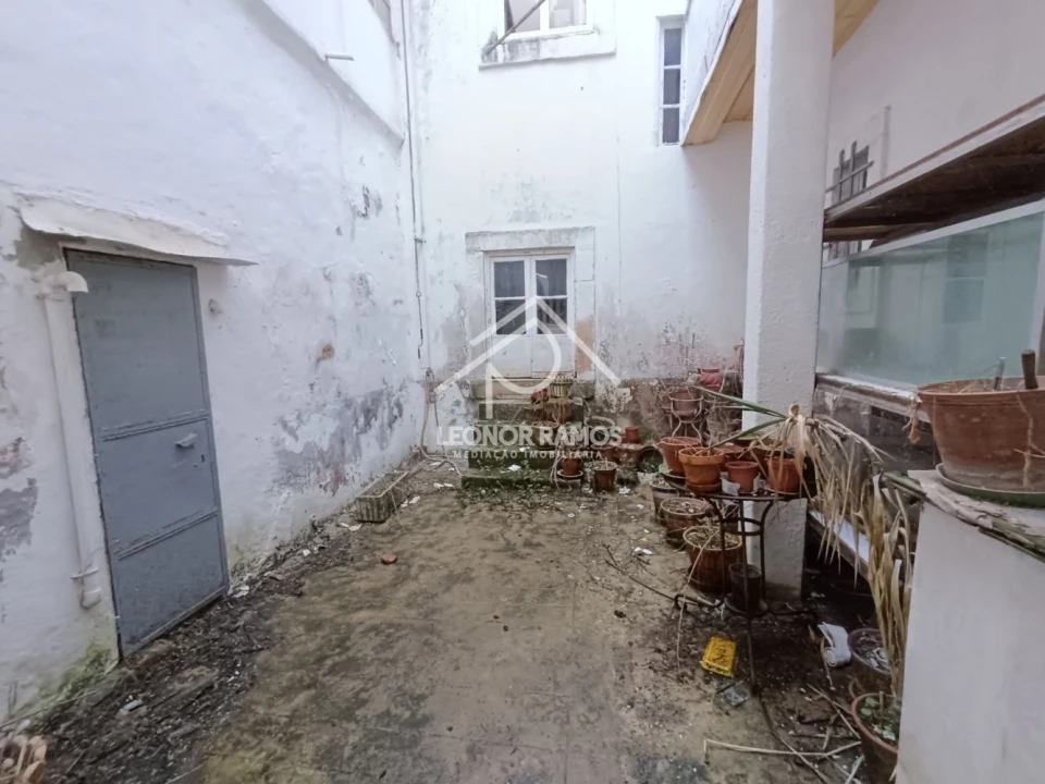 Moradia T10 para Venda em Castelo Branco Foto 36