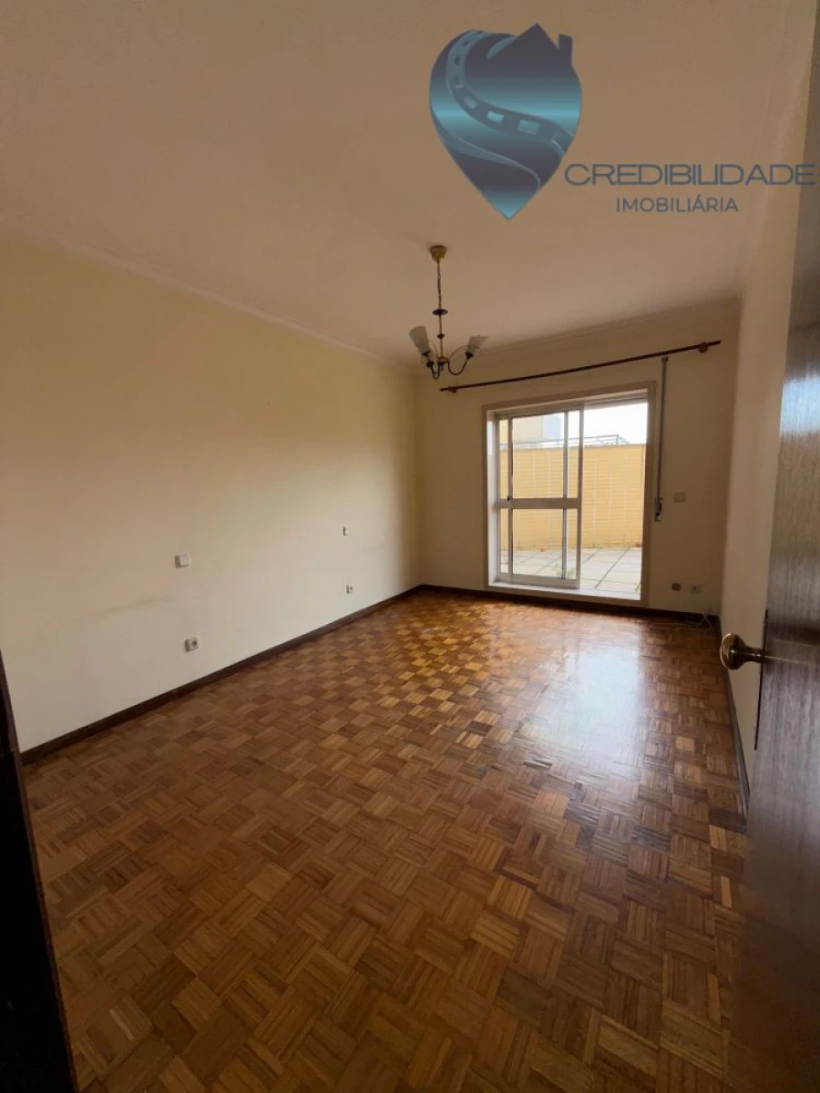 Apartamento T3 para Venda em Sande (São Martinho) Foto 9