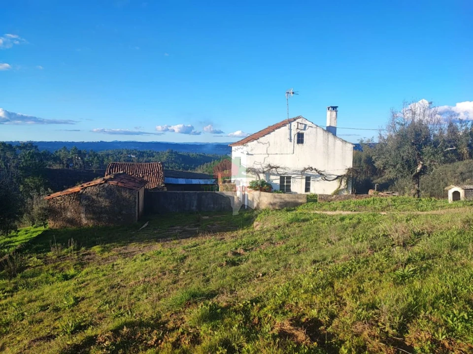 Quinta T3 para Venda em Cumeada e Marmeleiro Foto 2