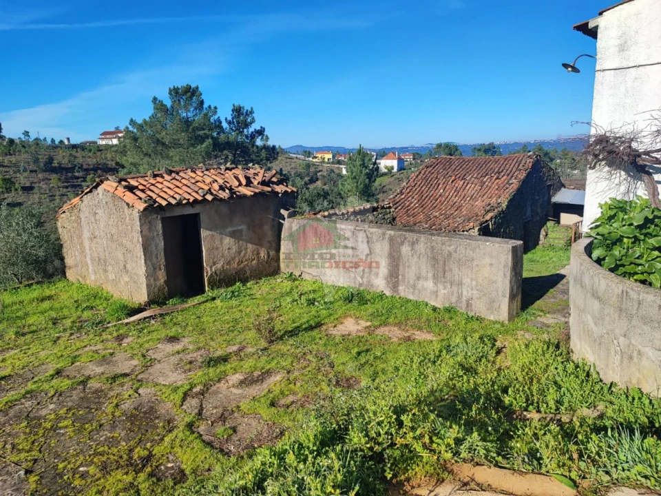 Quinta T3 para Venda em Cumeada e Marmeleiro Foto 37