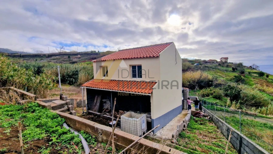 Loja para Venda em Fajã da Ovelha Foto 3