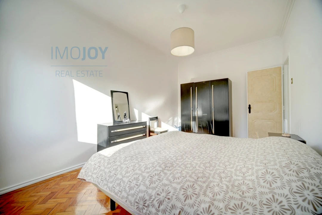 Apartamento T3 para Venda em Odivelas Foto 13