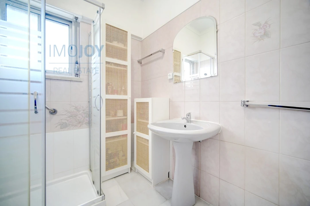 Apartamento T3 para Venda em Odivelas Foto 16