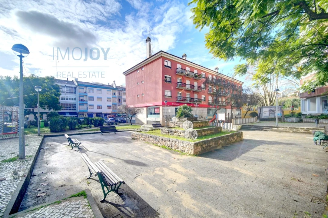 Apartamento T3 para Venda em Odivelas Foto 23