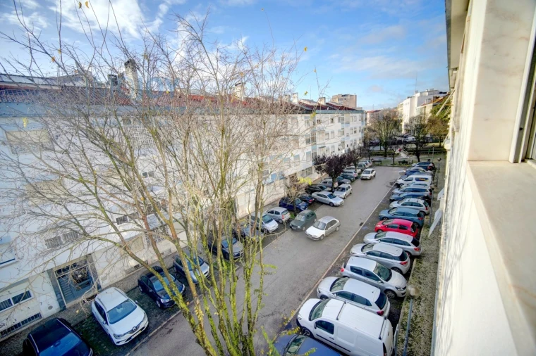 Apartamento T3 para Venda em Odivelas Foto 17