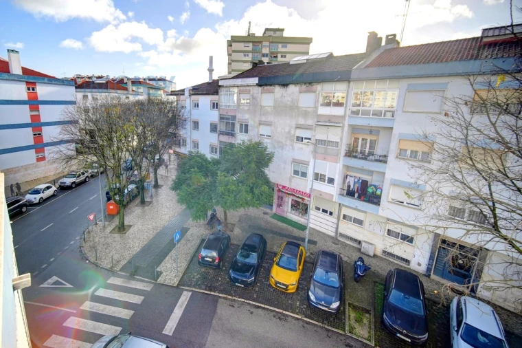 Apartamento T3 para Venda em Odivelas Foto 18