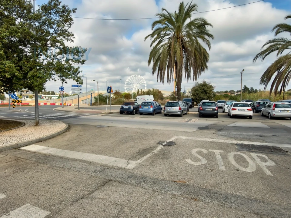 Garagem para Arrendamento em Portimão Foto 14