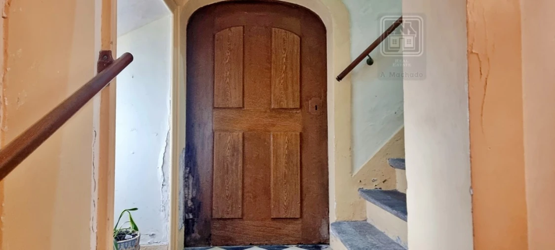 Moradia T6 para Venda em Ponta Delgada (São Sebastião) Foto 15