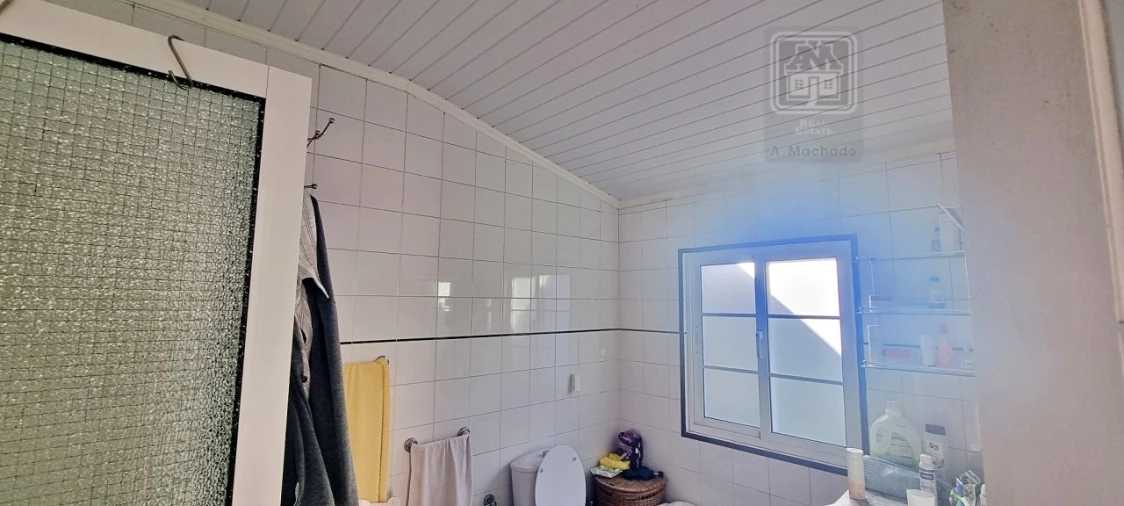 Moradia T6 para Venda em Ponta Delgada (São Sebastião) Foto 23