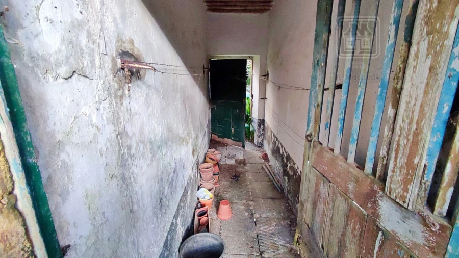 Moradia T6 para Venda em Ponta Delgada (São Sebastião) Foto 45