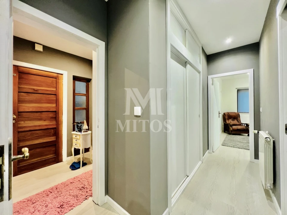 Apartamento T2 para Arrendamento em Darque Foto 9