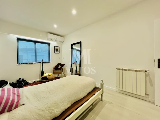 Apartamento T2 para Arrendamento em Darque Foto 16