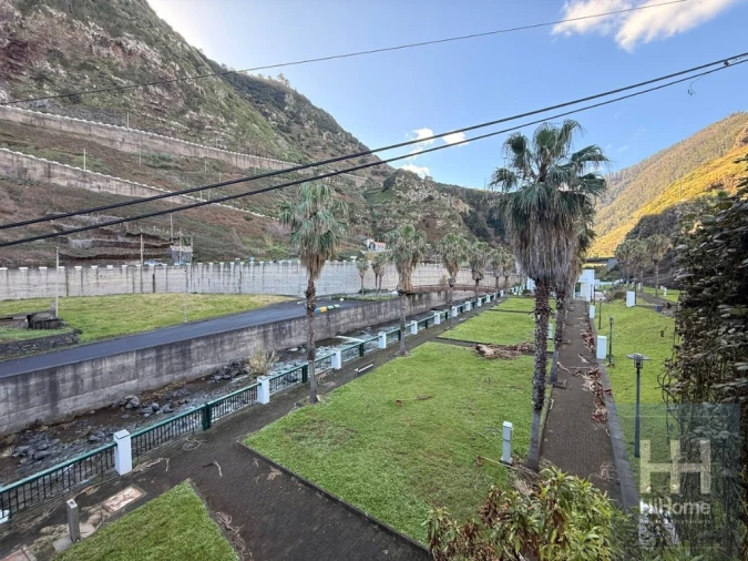 Moradia T6 para Venda em Porto Moniz Foto 42