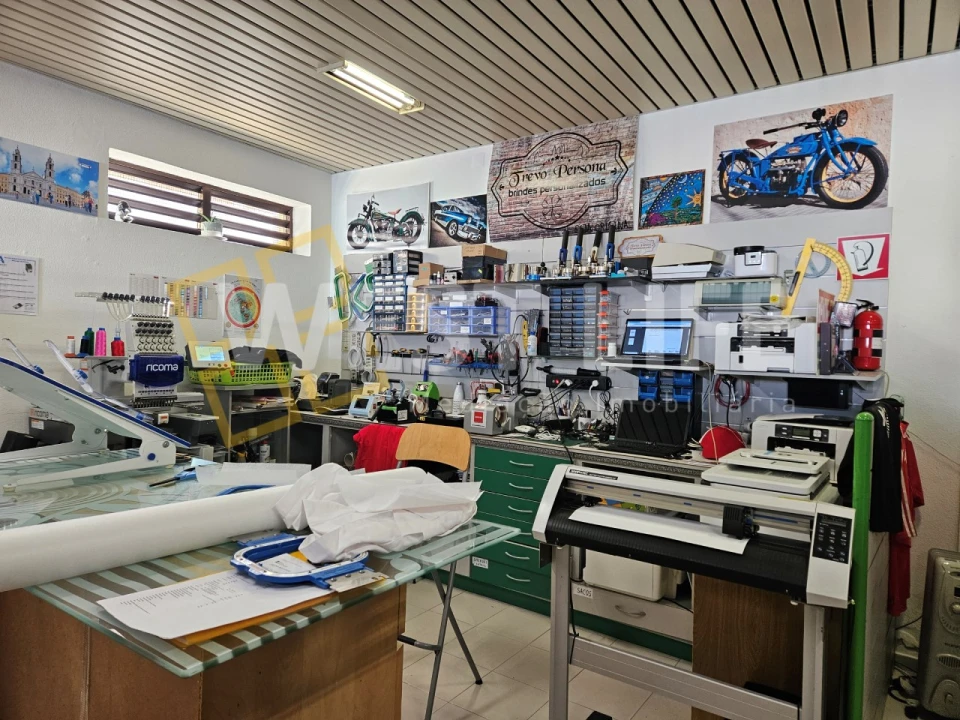 Loja para Arrendamento em Mafra Foto 8