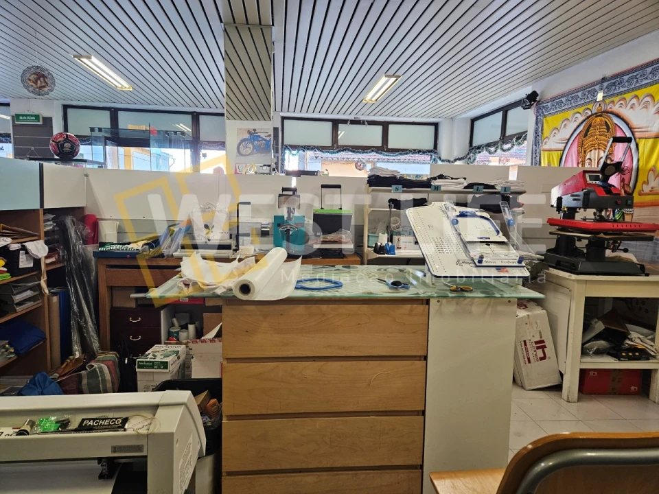 Loja para Arrendamento em Mafra Foto 13