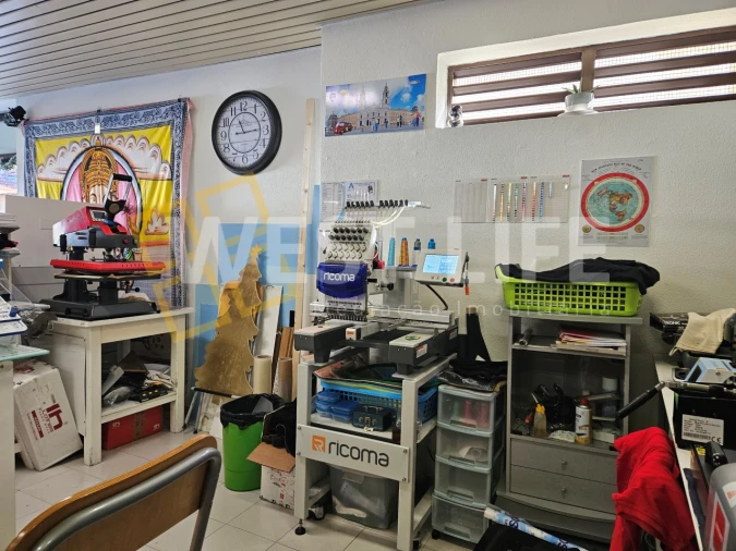 Loja para Arrendamento em Mafra Foto 14