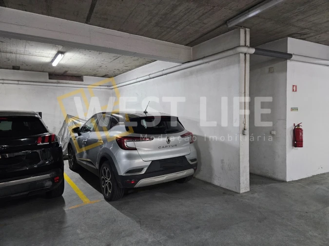 Loja para Arrendamento em Mafra Foto 15