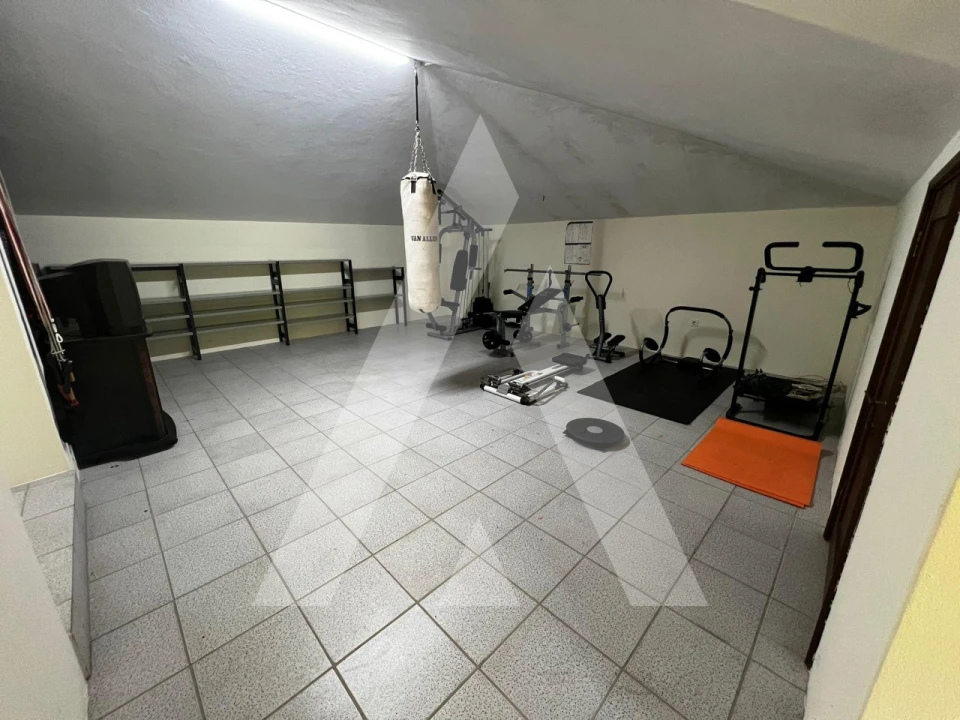 Moradia T4 para Venda em Oliveirinha Foto 38