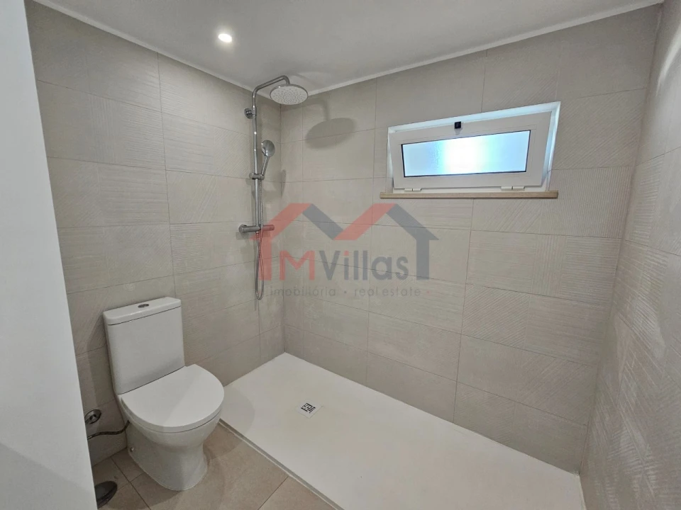 Moradia T2 para Venda em Loule (São Clemente) Foto 15