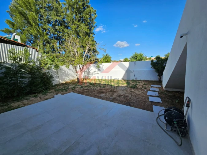 Moradia T2 para Venda em Loule (São Clemente) Foto 22