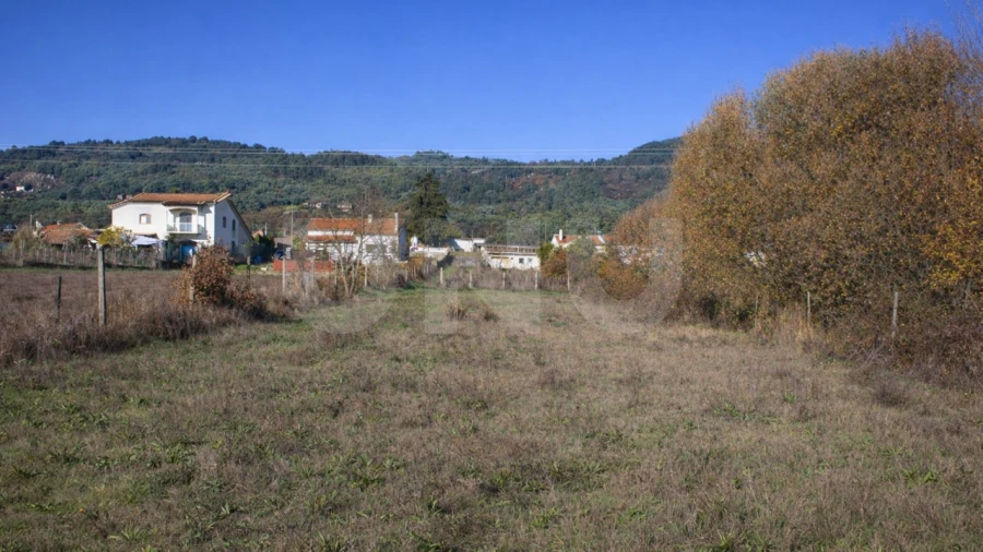 Quinta T1 para Venda em Orjais Foto 5