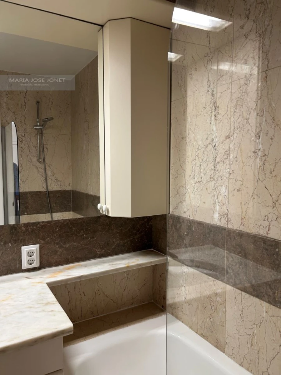 Apartamento T2 para Venda em Cascais e Estoril Foto 17