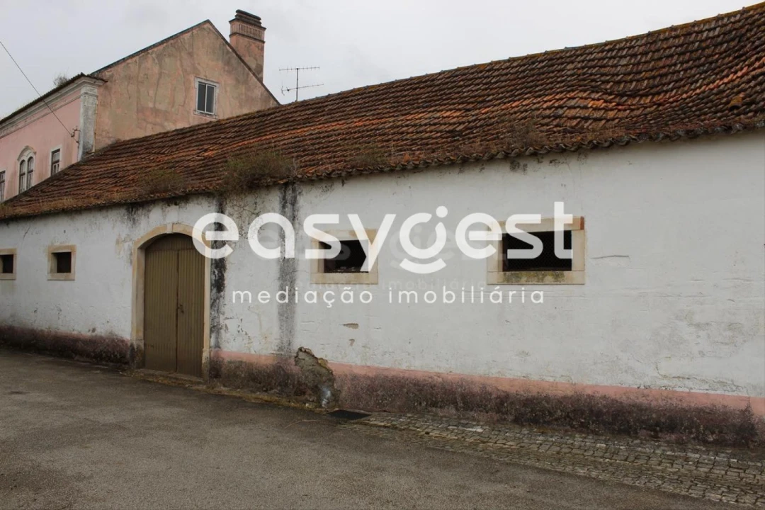 Quinta T9 para Venda em Alcanena e Vila Moreira Foto 4