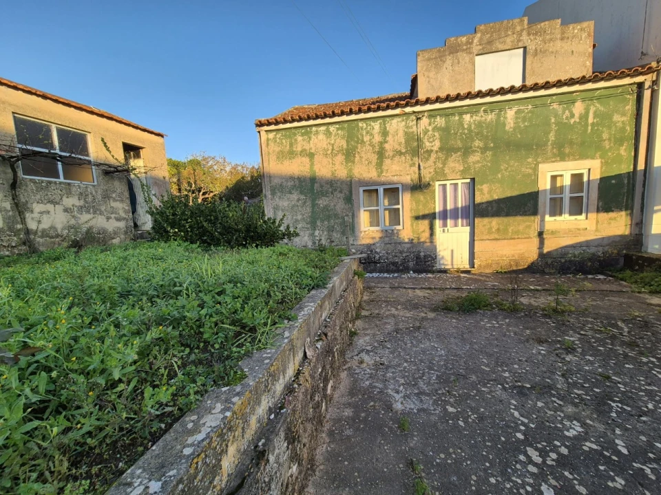 Moradia T2 para Venda em Vila Verde Foto 11