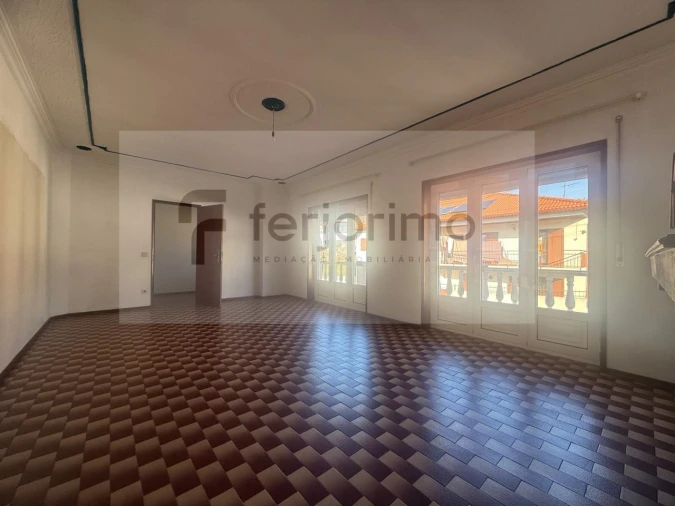 Apartamento T4 para Venda em Pencelo Foto 10
