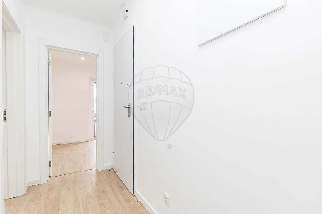 Apartamento T3 para Venda em Queluz e Belas Foto 15