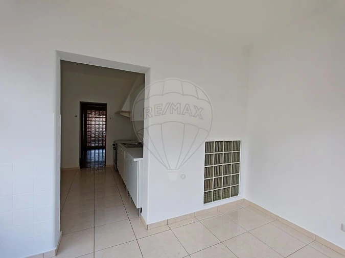 Apartamento T3 para Arrendamento em Marvila, Ribeira Santarém, São Salvador, São Nicolau Foto 14