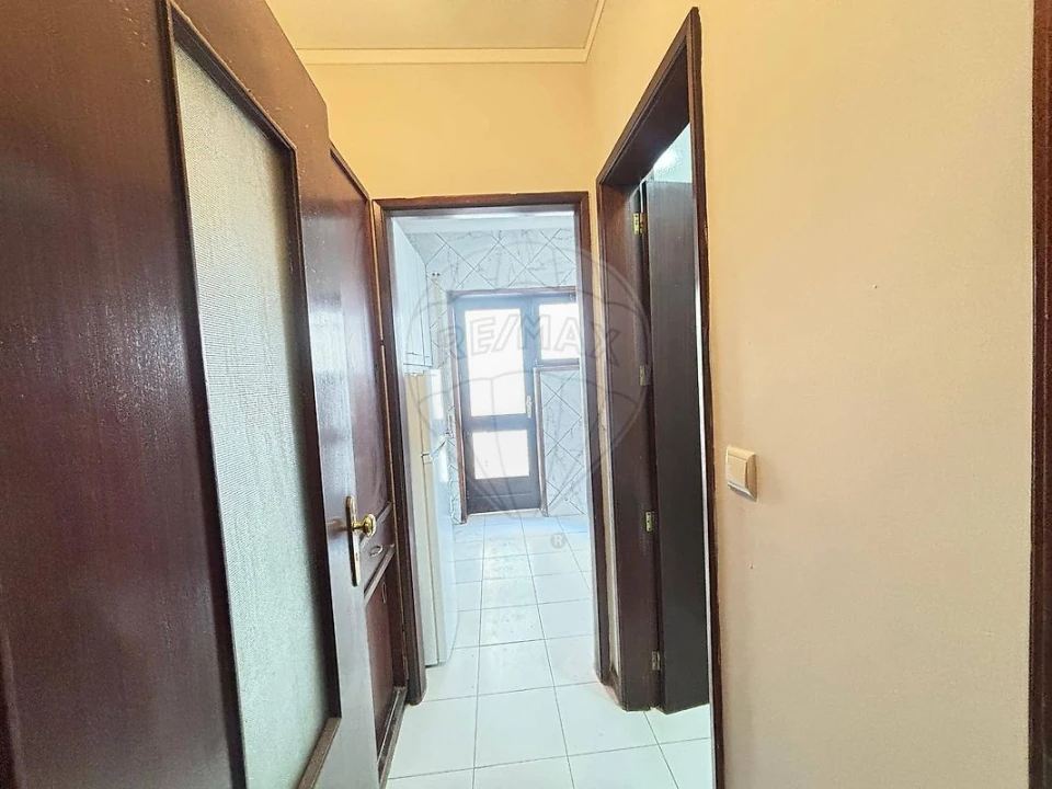 Apartamento T3 para Arrendamento em Mafamude e Vilar do Paraíso Foto 7