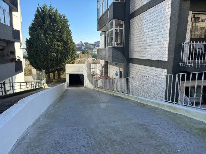 Apartamento T3 para Arrendamento em Mafamude e Vilar do Paraíso Foto 22