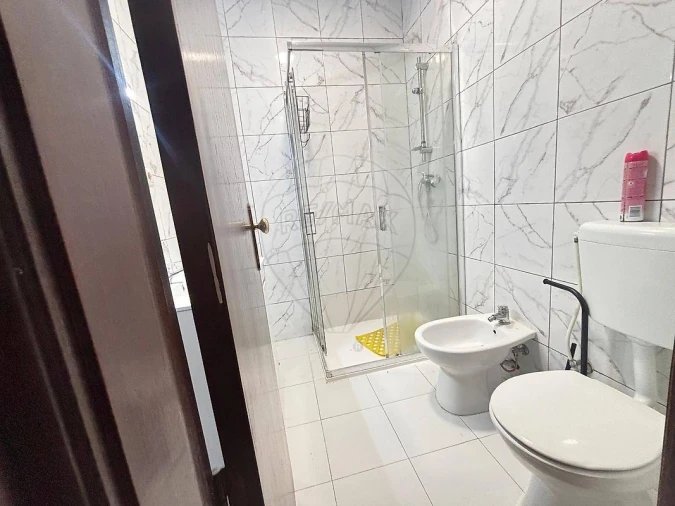 Apartamento T3 para Arrendamento em Mafamude e Vilar do Paraíso Foto 17