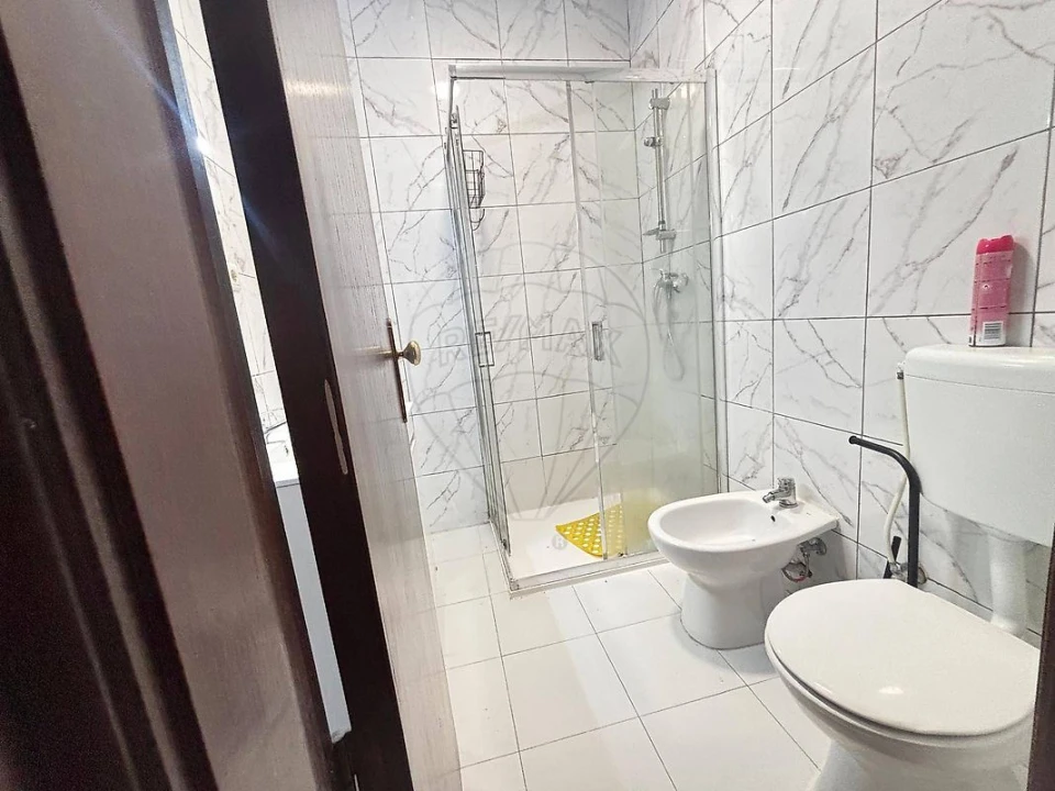 Apartamento T3 para Arrendamento em Mafamude e Vilar do Paraíso Foto 17